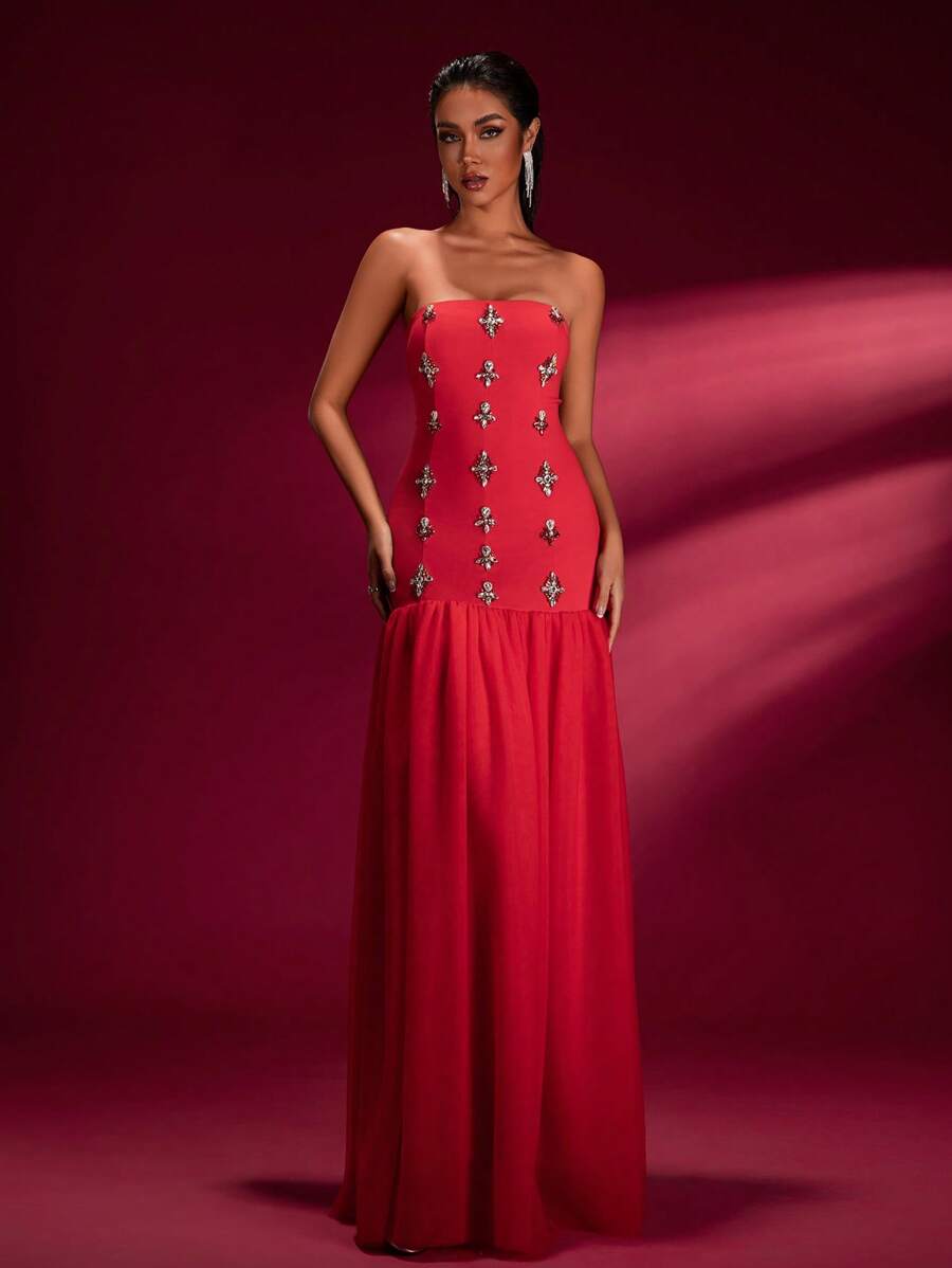 Vestido largo con vuelo de tul y diamantes, sin tirantes - Vestido de fiesta, de invitada de boda, de gala, de noche - Rojo - Ver 1