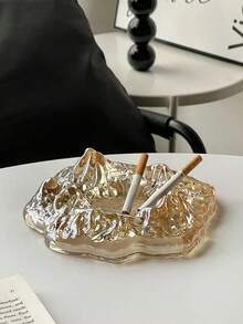 A Senior Glacier Ashtray Home Decoration, Light Luxury Creative Design Cigar Ashtray, Office Hotel Senior Decoration, Thick Texture Personalized Design, Home Living Room Bar Multi-Scene Application, Multi-Color Senior Imitation Glacier Effect Smoke Container, Jewelry Jewelry Decoration Storage, Crystal Glass Cigar Jar, Personalized Home Desktop Decoration Decoration