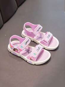 Summer Cartoon New Design Heart-Shape Cute Princess Children Sweet Fashion Casual Soft Bottom Sandals