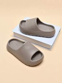 儿童泡沫拖鞋轻便防滑软底中童室内外凉鞋速干简约纯色男童女童沙滩拖鞋 - 卡其色 - 查看 2