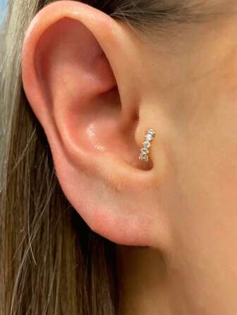 EleRunis 1PC 925 Srebro Sterlingowe Lśniące Kolczyki Koła Z Cyrkonii Sześciennej 18K Złocone Górne Chrząstki Ucha Kolczyki Helix Dla Kobiet Codzienne Noszenie Wesele Impreza Walentynki