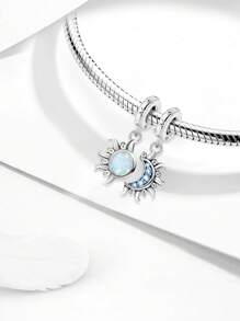 1Pc Fashionable Moon And Star Charm Bead Fit For Women Bracelets Bangles DIY Jewelry Making And Daily Outfit Matching Jewelry Decoration For Girls