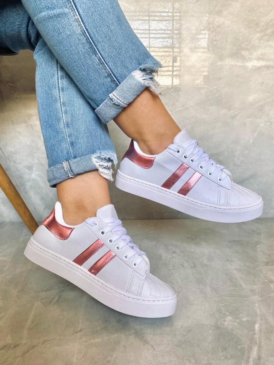 Women's Casual Gym Shoes With Flat Sole Skate Style - trắng - Xem 1