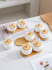 1 Set Ceramic Kitchen Storage Jars With Bamboo Wood Tray & Ceramic Spoon, Scandinavian Minimalist Japanese Style Creative Textured Dinnerware, Kitchen Storage Canisters, Diamond, Wavy, Bird Nest Pattern, Hotel Restaurant Home Kitchen Essentials, Round Bamboo Wood Lid Spice, Pepper, Salt, Sugar Seasoning Storage Jars