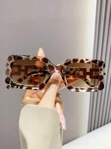 Gafas de sol de plástico rectangulares de estilo retro, diseño clásico para exteriores, playa, uso diario, conducción, protección UV, elegante para atuendos a la moda, paseos familiares, viajes y vacaciones de verano en la playa