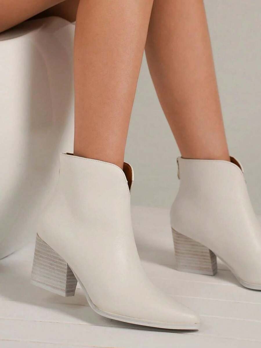 Women's Casual Point Toe Booties Trendy PU Leather Ankle Boots White Chunky Heel High-Quality Footwear Ideal For All Season Any Occasion Formal Wear