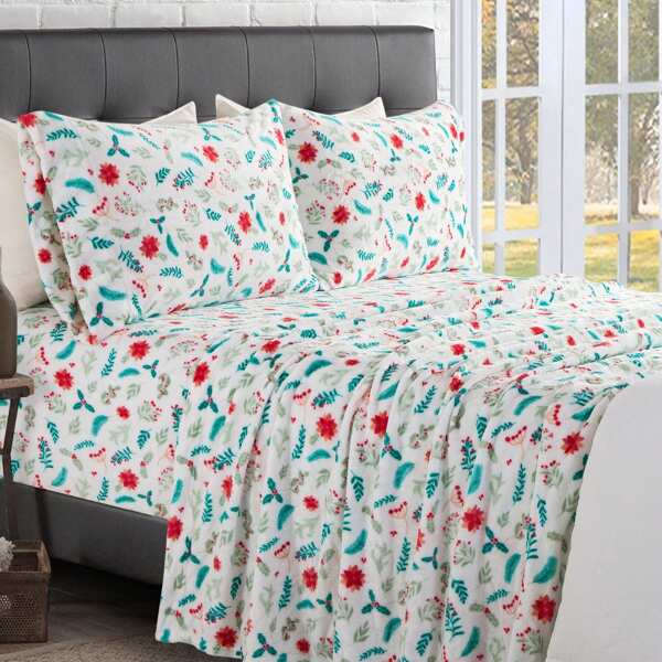 Elegant Comfort Luxury 4pcs Holiday Christmas Velvet Flannel Sheet Set 15 Inch Deep Pockets- Ultra Soft Machine Washable 4-Piece Velvet Flannel Bed Sheet Set - Fade And Wrinkle Resistant Premium Hotel Quality Twin/Full/Queen/King/Cal King Bedding Set- 4PC Sheets For Daily Use, Dorms, Guest Rooms, Christmas Decorations Gifts, Cozy Winter Styles