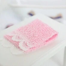 6pcs Mini Towels In Assorted Colors, Mini Colorful Towels, Miniature Towels, Realistic Towels, Mini Micro Towels, Decorative Ornaments, Doll House Accessories, Fabric Decor, Pretend Play Props Gifts Birthday Graduation