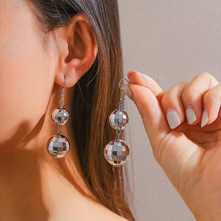1 par de pendientes con borlas y cuentas de bola de discoteca, elegantes y exagerados para fiestas y reuniones de mujeres