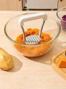 2 Stück manuelle Kartoffelpresse mit rutschfestem Griff, Frucht- & Gemüsepresse, Stampfer, Gemüsehacker, Küchengerät, Kochutensil