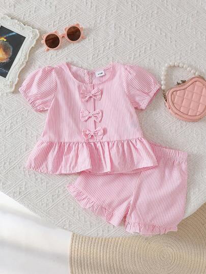2pcs Baby Girl 3D Bow Striped Top And Ruffle Shorts Set, Cute Preppy Outdoor Casual Style