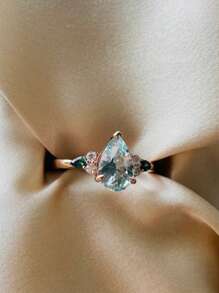 1pc Fashionable Green Cubic Zirconia Heart Shaped Ring, Suitable For Women Daily Wear