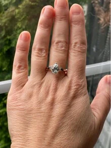 1pc Fashionable Green Cubic Zirconia Heart Shaped Ring, Suitable For Women Daily Wear