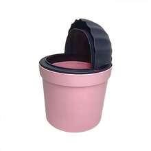 Set 2 MINI Botes de basura de escritorio compacto con diseño moderno y funcional, tapa abatible tipo cúpula con detalle floral decorativo, colores pastel elegantes, medidas ideales para espacios pequeños de 21 x 14.5 cm, perfecto para oficinas, dormitorios, baños y escritorios; fabricado en plástico duradero, fácil de limpiar y de usar, disponible en diferentes tonalidades (amarillo, verde, gris y rosa) para combinar con cualquier estilo de decoración, solución práctica y estética para la organización y eliminación de residuos en cualquier ambiente. - Multicolor - Ver 8