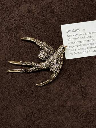 1pc Fashionable Artistic Rhinestone Zinc Alloy Swallow Brooch
