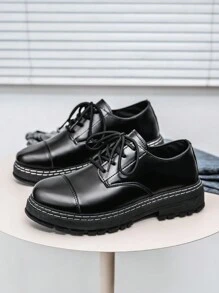 Scarpe da loafer oversize 2025 per uomo, stile britannico, in pelle artificiale da business