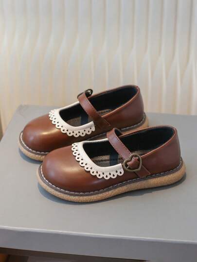 Zapatos planos de estilo uniforme escolar para niñas, zapatos tipo Mary Jane, zapatos lindos estilo Lolita con punta redonda y hebilla con forma de corazón para disfraz de doncella, zapatos Oxford planos de uniforme de piel mate, color marrón clásico, adecuados para cualquier vestido, fiesta, boda, Pascua, uniforme escolar o uso casual