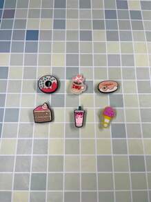 2025 Summer New Fashion Lightweight Women Hollow Cake & Ice Cream Cartoon Designed Breathable Sandals, With Removable Flower Decor, DIY Combination Beach Slippers (Size Runs Small, Please Order 1 Or 2 Size Up)