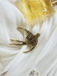 1 件时尚艺术水钻锌合金燕子胸针