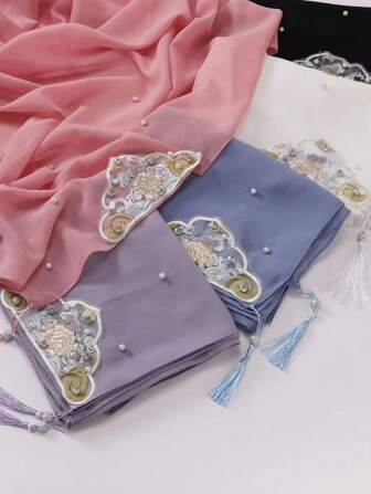 1 件优雅涤纶花卉珍珠吊坠围巾/披肩，适合所有季节