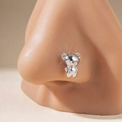 1件时尚、迷人、优雅的可爱小熊铜质L型鼻钉，适合女性日常佩戴，身体穿刺饰品，送朋友的礼物