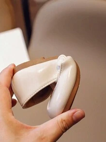 1Pair Girls Leather Shoes Solid Color Kids Shoes Soft Bottom Baby Girl Shoe For Spring Autumn