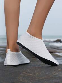 Women's Breathable Anti-Slip Water Shoes, Lightweight & Fashionable Beach/Stream Wading/Surfing Shoes