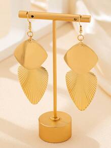 1 对时尚女士金属耳环，个性化百搭，适合所有场合