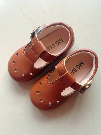 1 Pair Boys Leather Shoes Fashion Cut-Outs Girls Leisure Shoes Spring Summer Children Toddler Baby Sneakers Soft Bottom