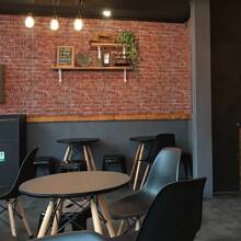 1卷红色砖纹可移除壁纸，适合租房者，可用于浴室、农舍厨房、户外装饰、卧室、客厅等。 - 紅色 - 查看 4