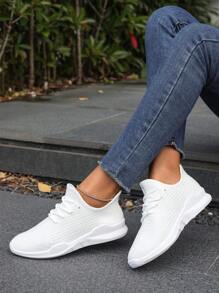 Witte damesschoenen, casual dikke zool mesh ademende sneakers, antislip studentenschoenen, ontwerp