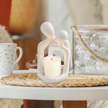 Romantic Couple Statue - Modern Resin Art Decor For Home And Office, Suitable For Living Room, Bedroom And Desk - Ideal Anniversary Or Valentine's Day Gift, Home Decor Sculpture, Completes Room Decoration