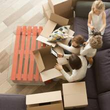 Mercury Textil 用於搬運和儲存的紙板箱，一包 10/20 個超耐用箱子，配有手柄，方便搬運，大箱子和小箱子，高耐用性，可重複使用。 24 小時/48 小時免運 伊比利半島 - 55x35x35CM 67升 - 查看 6