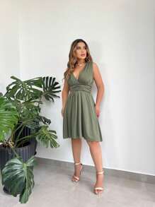 Women's Short Wedding Party Dress / Premium V Neckline / Elegant Casual Sexy Dress / Bridesmaid Dress / Graduation Dress / Engagement Dress - 軍綠色 - 查看 2