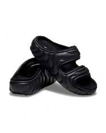 CROCS Classic Cozzzy Overpuff - Slides - Black - View 3