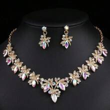 Set de 3 piezas de juego de joyería para mujer: collar, aretes, accesorios de cena de boda de lujo con diamantes de imitación brillantes