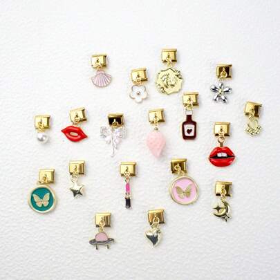 1 PC Fashionable And Unique Custom Lipstick, Lips, Geometric Fan, Pearl Gold Module Pendant Bracelet Module