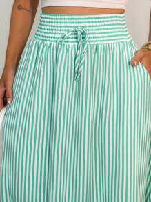 AMY FASHION LONG STRIPED SKIRT WITH SLIT AND THICK WAIST BAG FASHION 2025 - Green - View 3