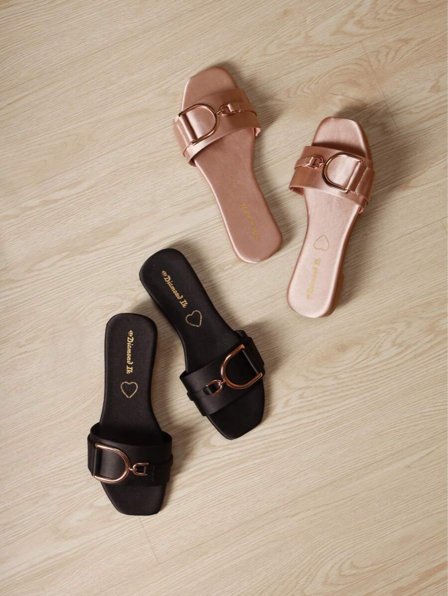 Women Flat Sandals - Black - View 1