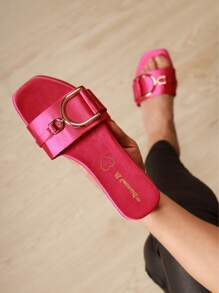 Sandalias planas para mujer, tira con herraje, punta abierta, adecuadas para cualquier ocasión. - Negro - Ver 2