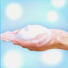 Kao Bioré Skin Care Face Wash Moisture 130g - Bioré Face Wash Blue - View 3