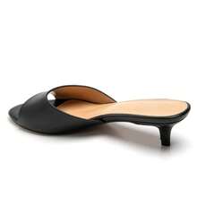 Zapatos mule con tacón de bloque, correa ancha, decoración metálica - Negro - Ver 3