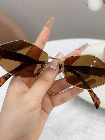 2024 Novos óculos de sol femininos  poligonal de metal