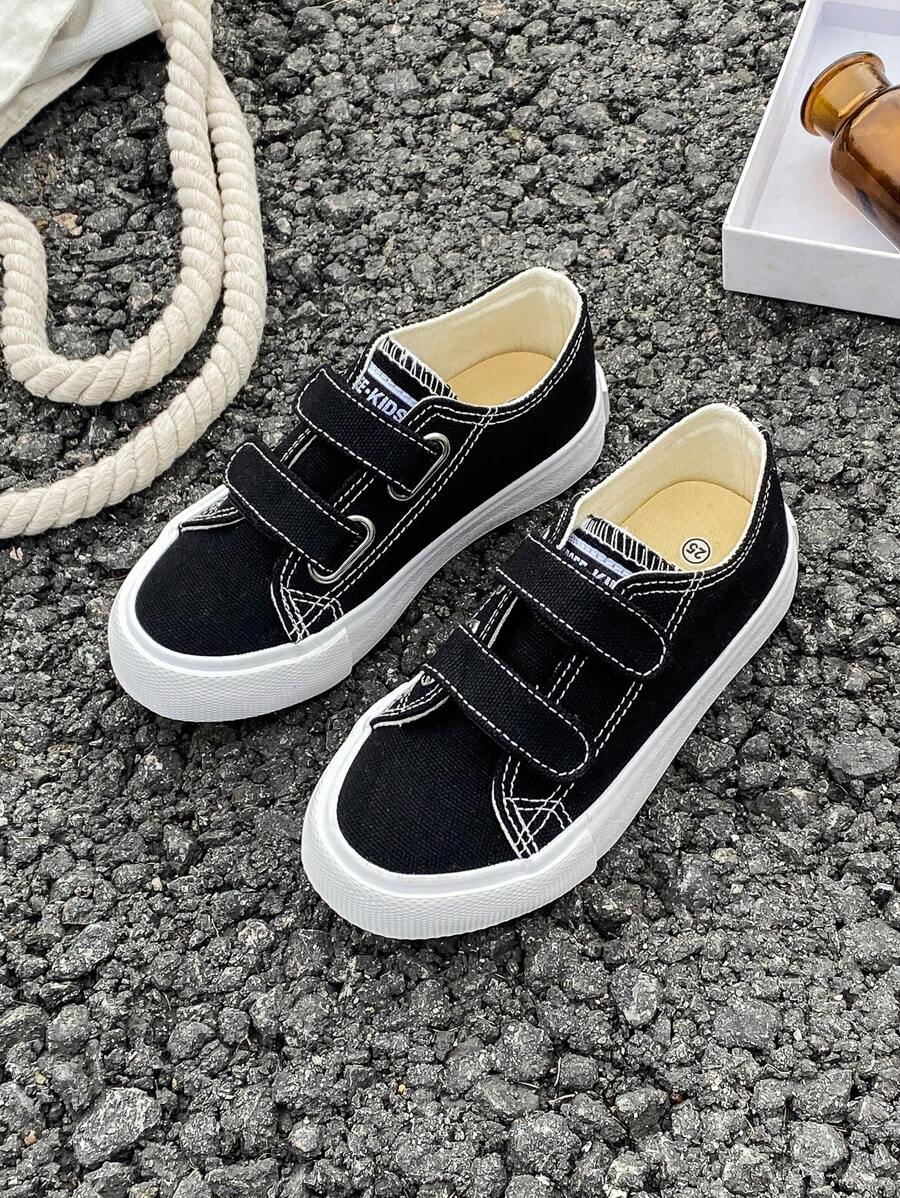 OPOEE White Canvas Shoes, Mid-Top Sneakers, Children's Canvas Shoes, Spring/Autumn Korean Style Simple, Boys/Girls Casual Low-Top Lace-Up Track & Field Shoes, Classic Low-Top Canvas Shoes, Casual Sports Skate Shoes For Kids - Black - View 1