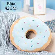 42厘米甜甜圈靠垫。柔软的甜甜圈填充物。儿童靠垫。在家放松身心的好选择，就是坐下来，向后靠着。圣诞礼物。万圣节礼物。情人节礼物。派对礼物。毕业礼物。毕业典礼礼物。复活节礼物。