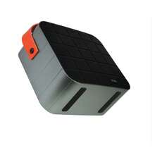 Bocina portátil BT de 4" Recargable con Panales Solares FSS-S719