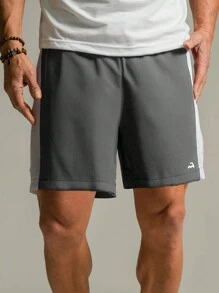 Shorts Dryfit Bermuda Masculina Esportivo Para Corrida e Academia listrado Street Fitness Futebol Anti Suor Anti Odor - Cinza - Visão 1
