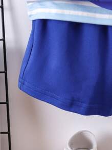 Set de 2 piezas para bebé/niño pequeño: chaleco sin mangas con estampado de tiburón y rayas + pantalones cortos casuales de verano