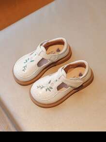 1Pair Girls Leather Shoes Fashion Embroidery Little Girl Shoes Flat Heels Children Princess Shoes Casual Spring Autumn Soft Bottom