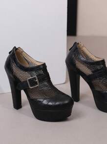 Bombas com Garganta Profunda de Malha para Mulheres, Novos Sapatos de Malha de Verão, Botas de Plataforma de Salto Alto à Prova d'Água de Malha, Botas de Cano Curto com Salto Grosso - Preto - Visão 5